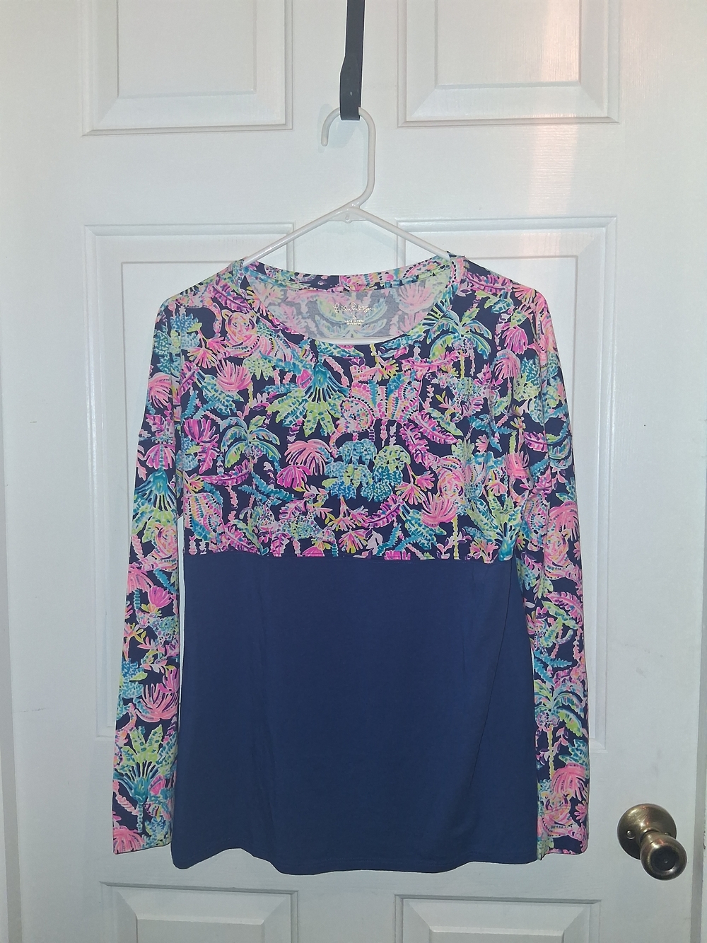 Lilly Pulitzer Finn Top NWOT SIZE SMALL